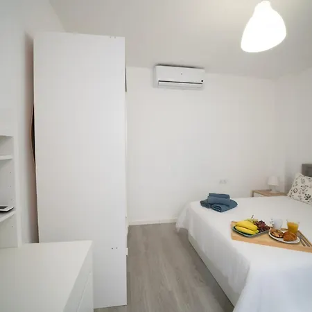 1 Playa Pedregalejo Apartment